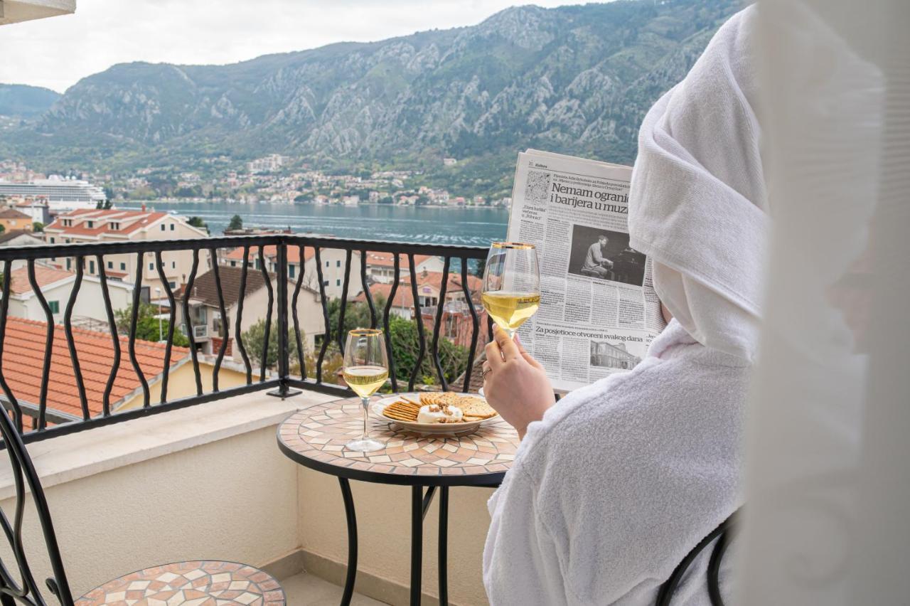 Enyana Luxury Suites Kotor Exterior photo